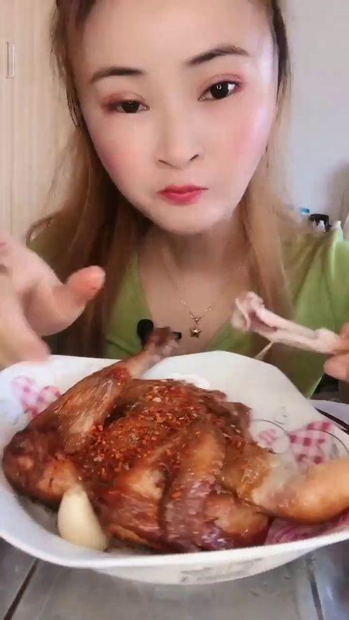 吃炸鸡爆料视频,独家爆料视频带你探秘炸鸡制作全过程 第2张 吃炸鸡爆料视频,独家爆料视频带你探秘炸鸡制作全过程 第2张