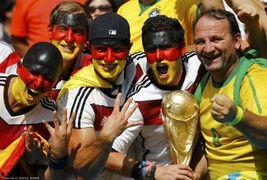 德国球迷爆料视频,揭秘激情赛事背后的精彩瞬间 第2张 德国球迷爆料视频,揭秘激情赛事背后的精彩瞬间 第2张